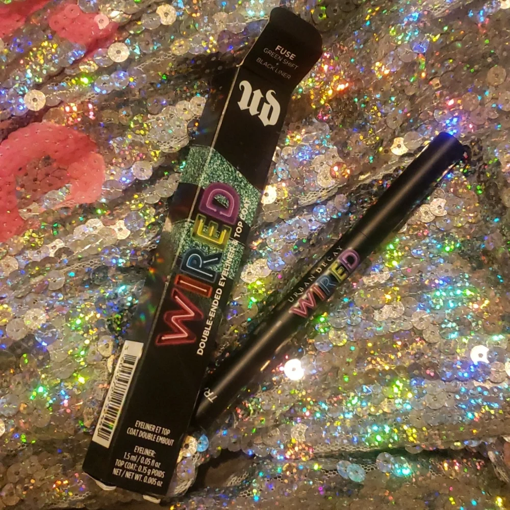🌟HP🌟❇️🧚‍♀️FUSE Urban Decay DISCONTINUED Wired Eyeliner NWT